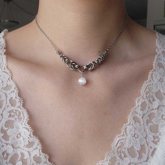 Fairy selenite chain mail silver choker necklace ✦ Whimsigoth crystal necklace ✦ - Picture 2 of 9